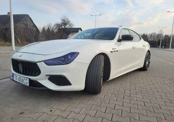 maserati ghibli świętokrzyskie Maserati Ghibli cena 147000 przebieg: 72000, rok produkcji 2014 z Czarna Woda